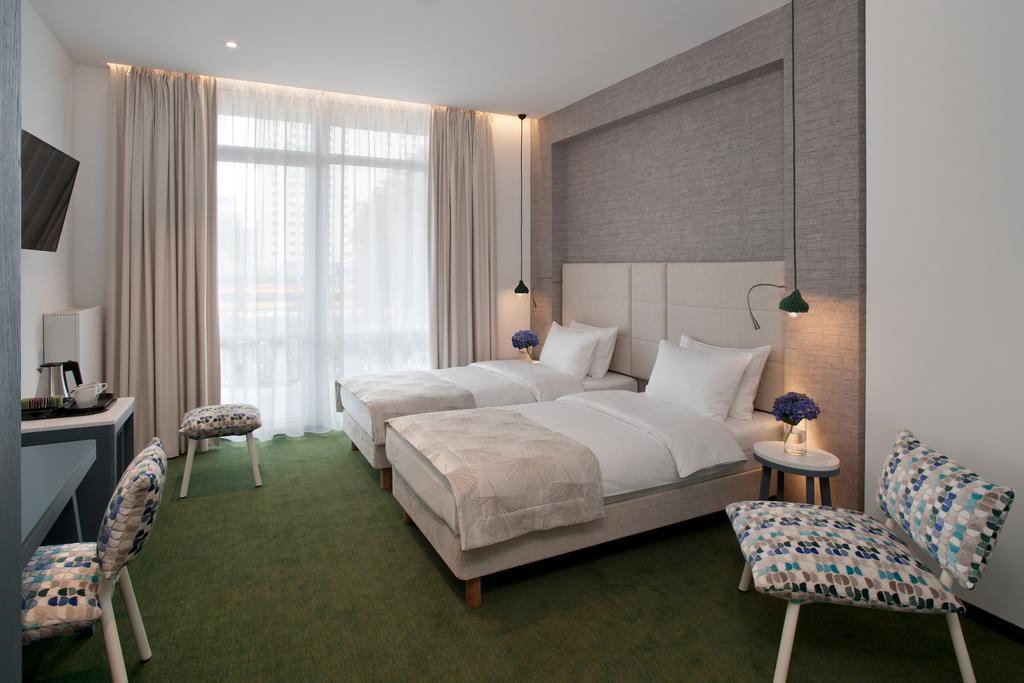 Metropol 3*