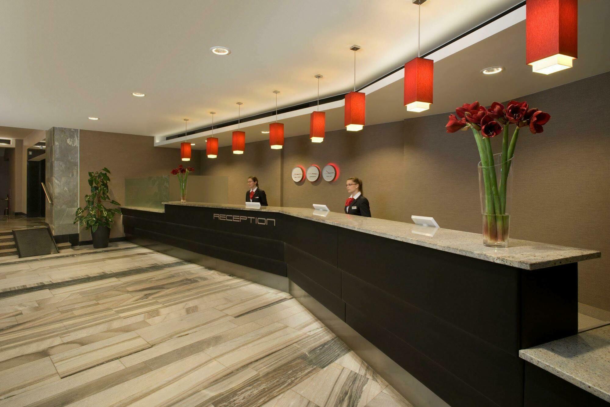 Metropol 3* Warsaw